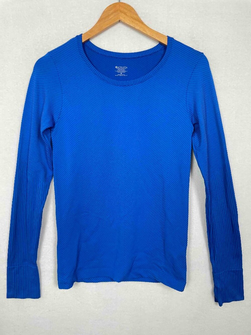 Athleta Ribbed / Textured Long Sleeve Top / Base Layer Womens Size M